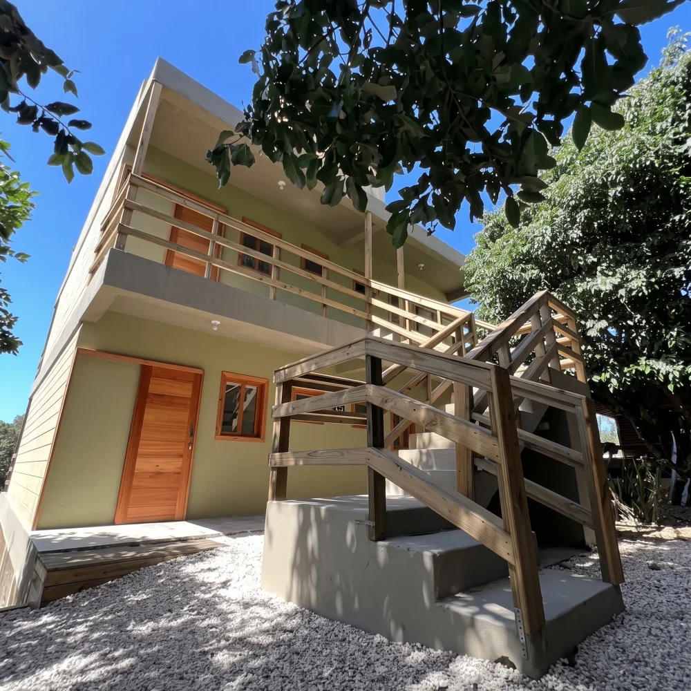 Modern_building_wooden_stairs_qu…_202608051302